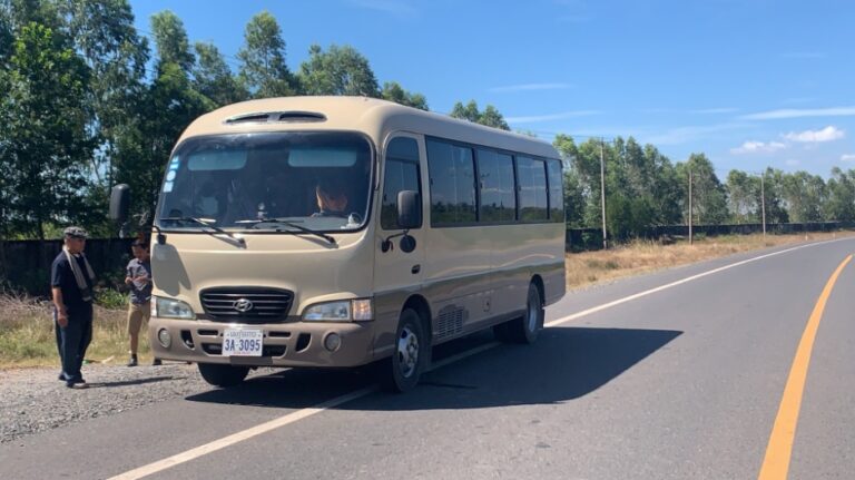 25seats Minibus