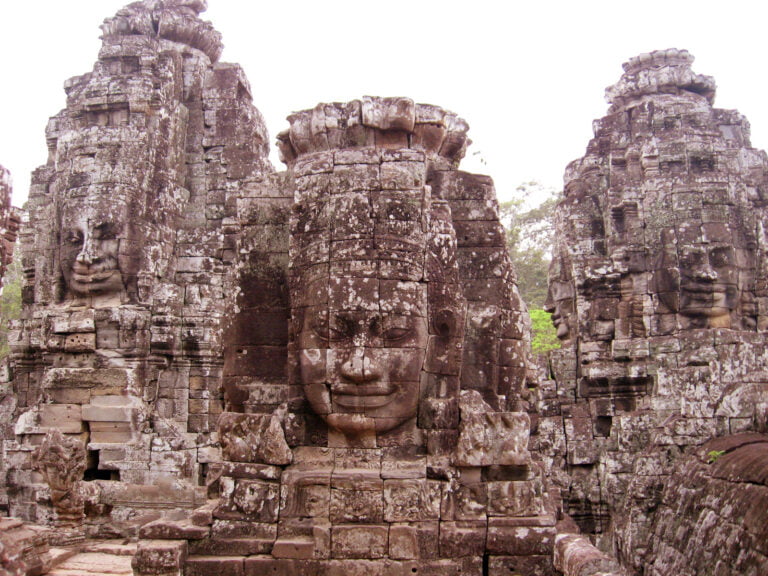 Bayon_0759_(27773814040)