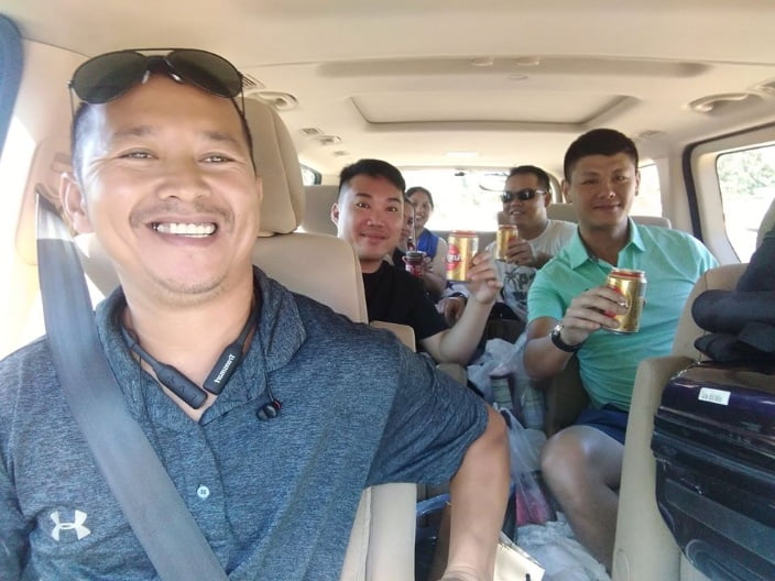 Beer, Private Minivan