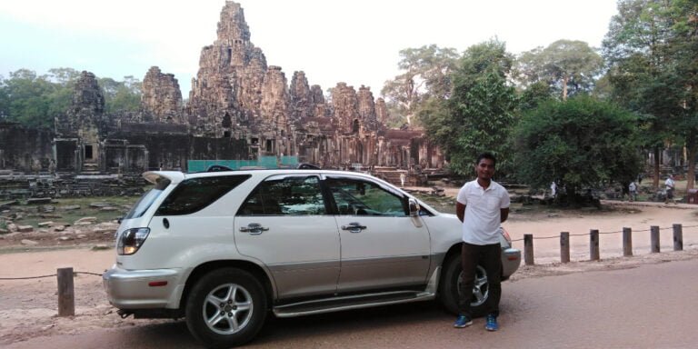 Exclusive Car, Bayon temple