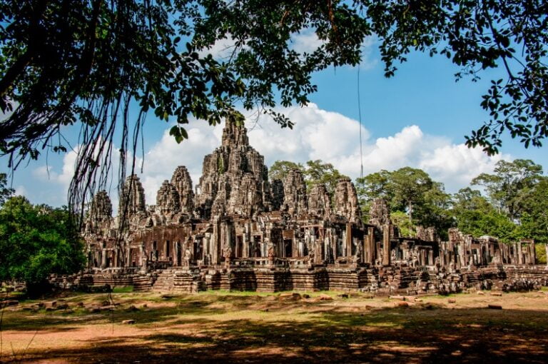 Bayon-Temple-Siem-Reap, Cambodia-2