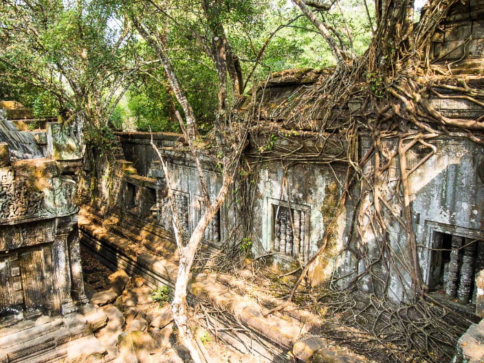 beng-mealea-angkor-cambodia